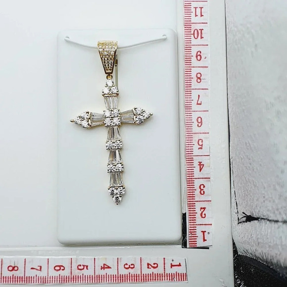 - 14K Gold Plated Cubic Zircon Pendant, EVBRS520 - Picture 10 of 10